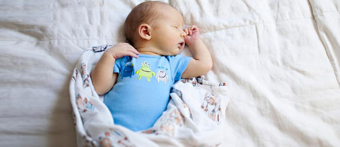 Should babies sleep in air conditioners?
